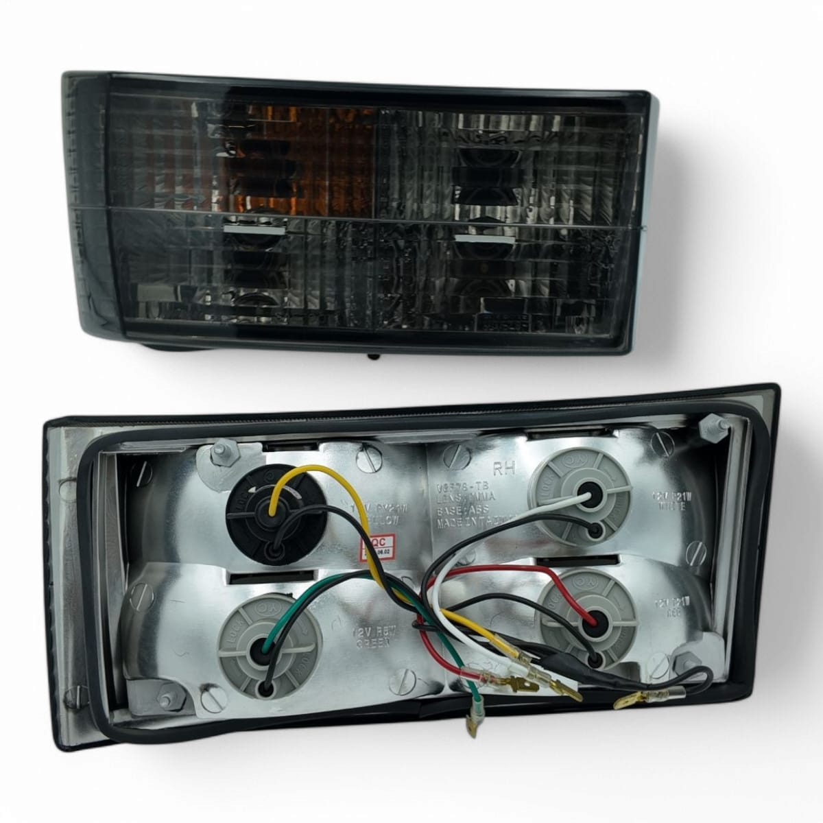 Calaveras Europeas Cortas VW Caribe Cabriolet Mk1 (2 Pzas) | JOM